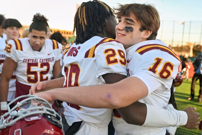 a Central Catholic Tualatin 6A Oregon football final November 22 2023 Leon Neuschwander 87